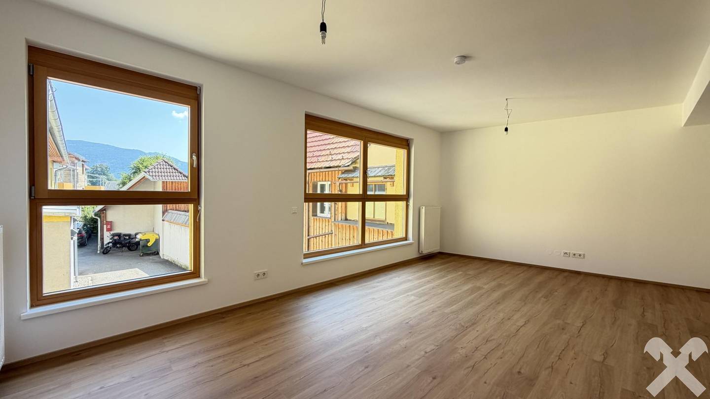 Großzügige Familienwohnung mit 133 m², Loggia & eigenem Parkplatz in Niederwölz