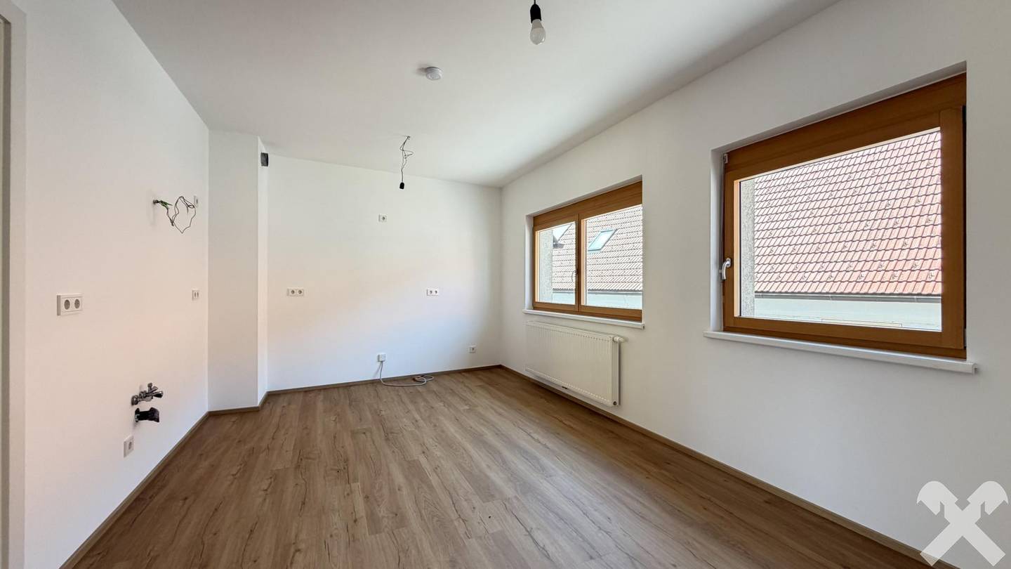 Großzügige Familienwohnung mit 133 m², Loggia & eigenem Parkplatz in Niederwölz