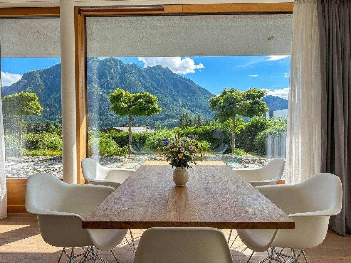 Achensee: Architektenvilla der Superlative – Top W3 mit ca. 67,19 m² Wohnfläche | ca. 152 m² Privatgarten | ca. 22,51 m² Terrasse | ca. 5,34 m² Balkon