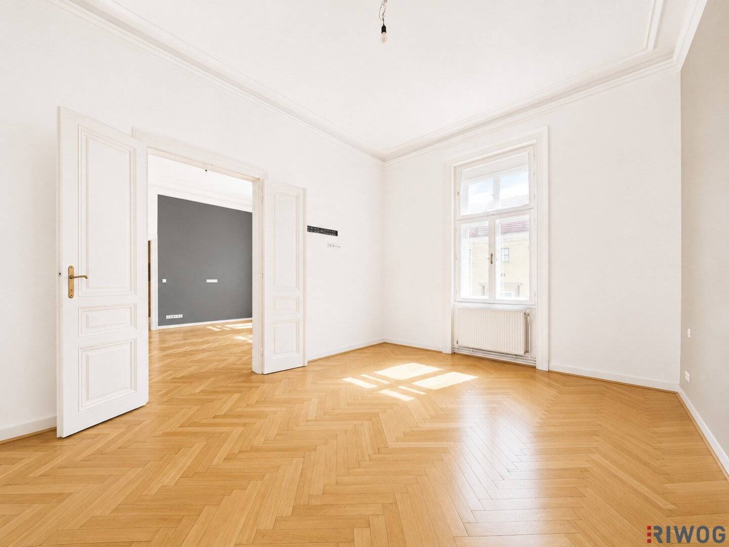 Toplage in Naschmarktnähe | unbefristete 3-Zimmer-Altbauwohnung mit Einbauküche | zentrale Luftwärmepumpe