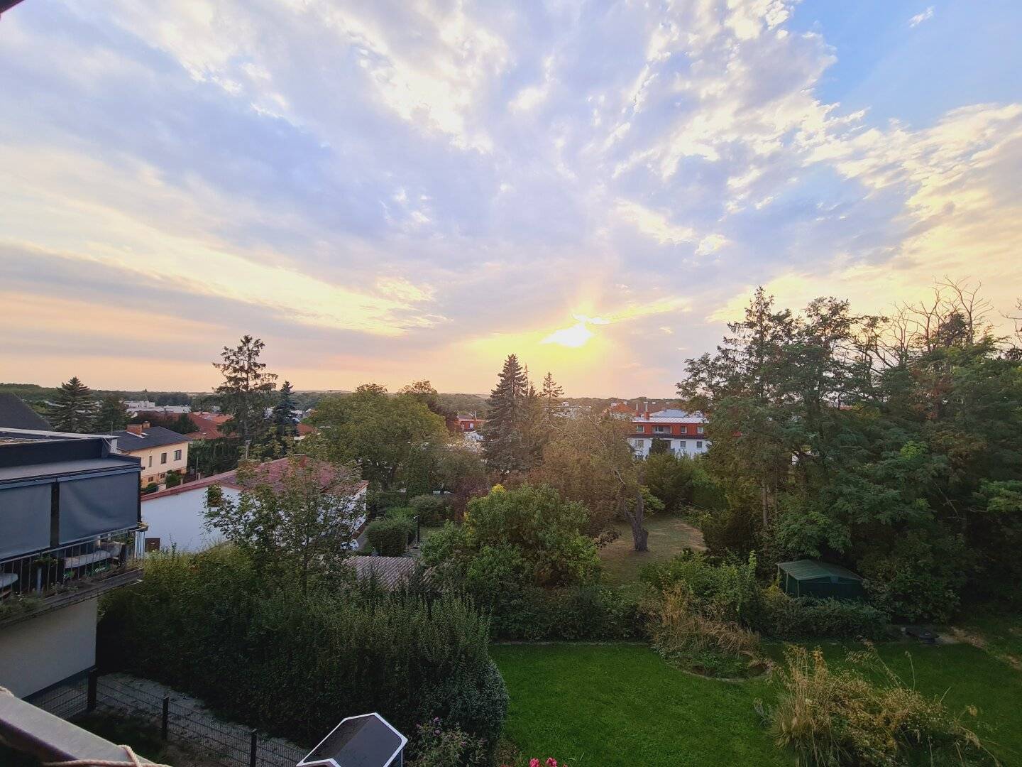 Top-Neubauwohnung | Balkon mit Fernblick | Garage