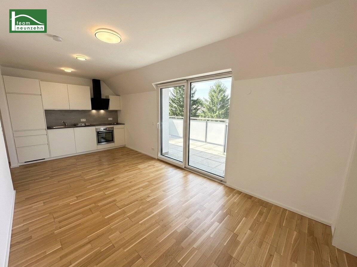 Living in the green! Air-conditioned apartment with wide view and large terrace in Essling! Lobau and Kirschenallee around the corner