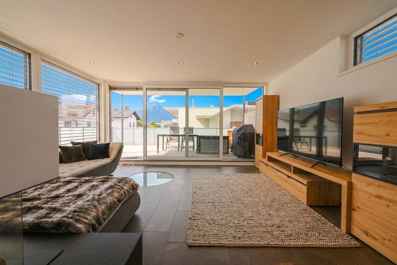Über den Dächern von Götzens: Exklusives 3-Zimmer-Penthouse mit 360 Grad Traumterrasse