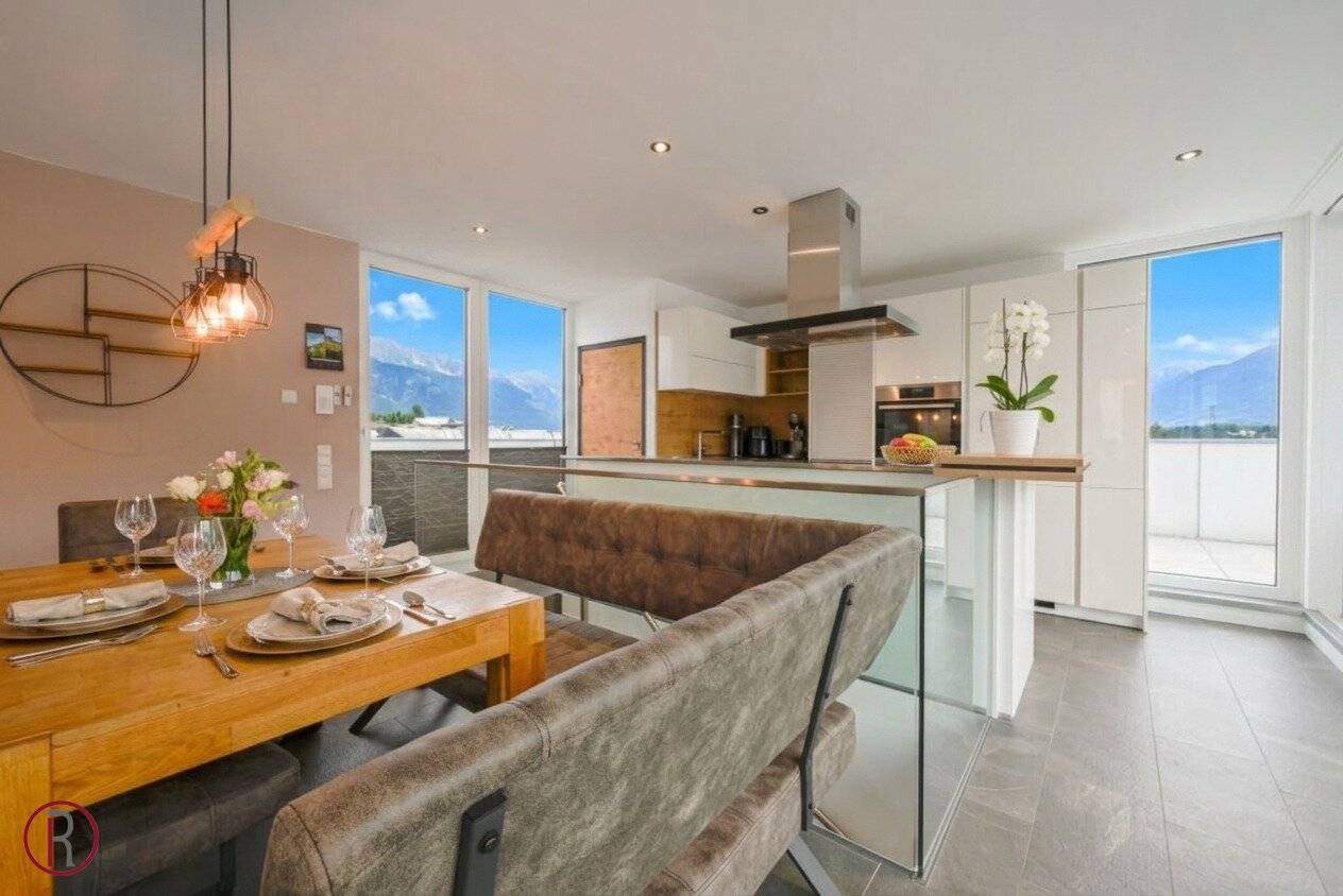 Über den Dächern von Götzens: Exklusives 3-Zimmer-Penthouse mit 360 Grad Traumterrasse