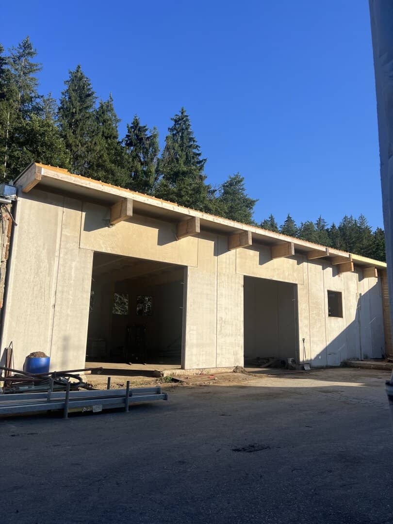 Eggersdorf: neue Hallen - sehr gute Lage - perfekte Erreichbarkeit - Gewerbegebiet