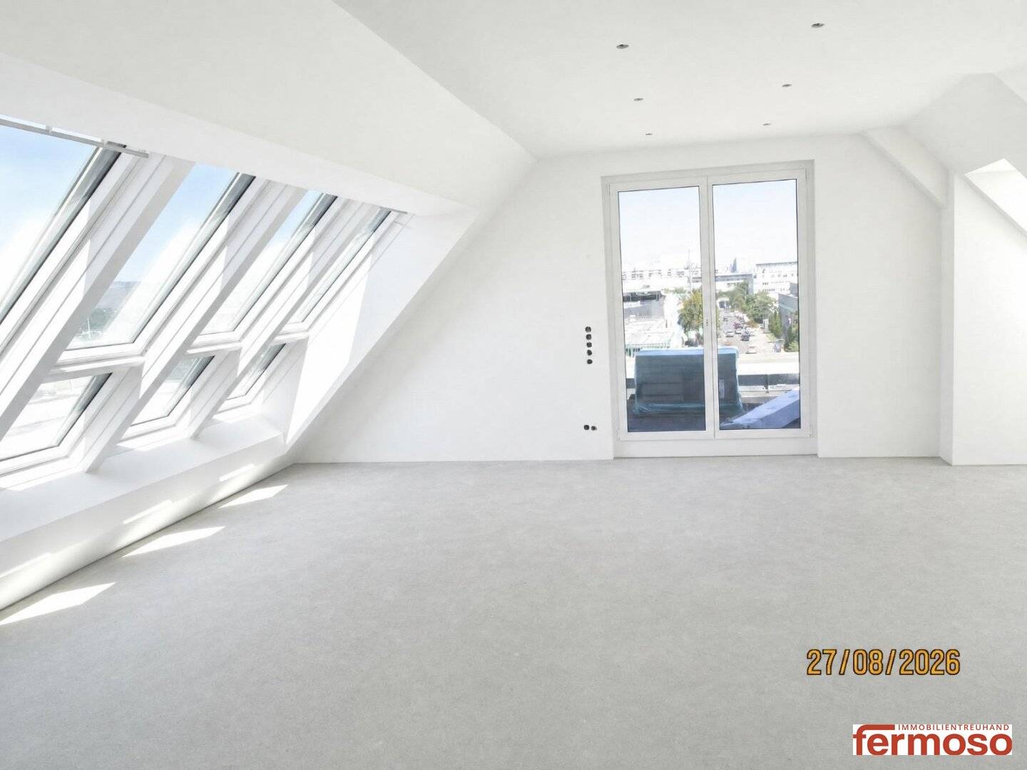 DACHGESCHOSS-TRAUM MIT GROSSER TERRASSE – 3 ZIMMER | 104,53 m² | DONAUNÄHE