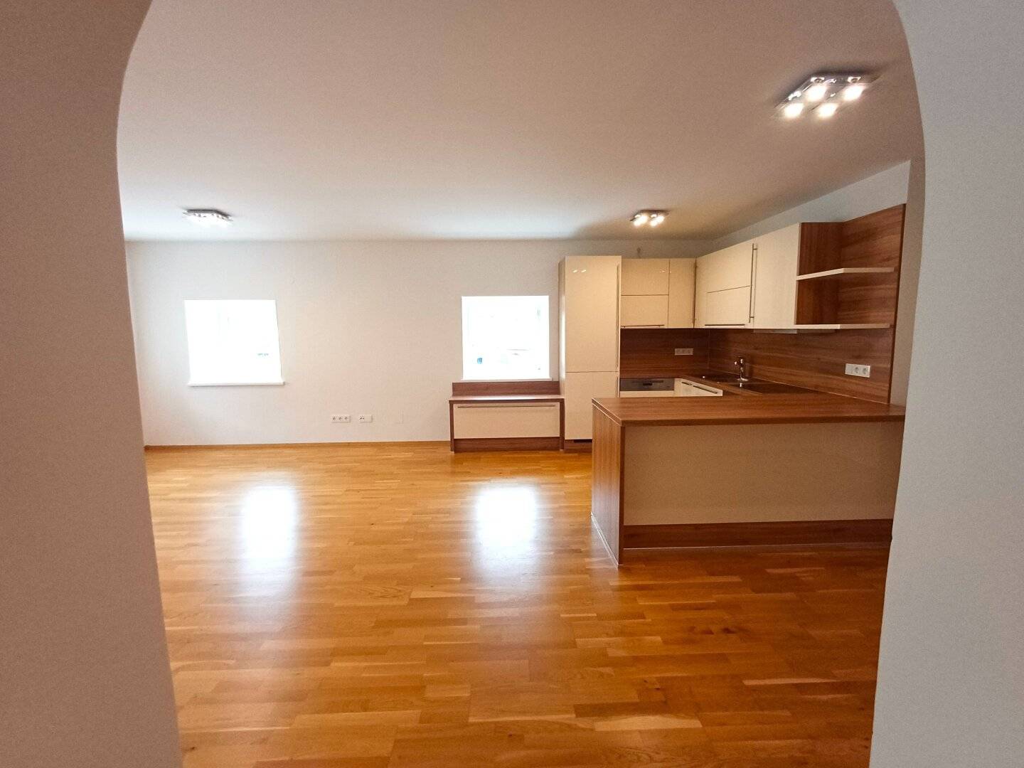 Taste meets space: Spacious 3-room apartment in the center of Thalgau