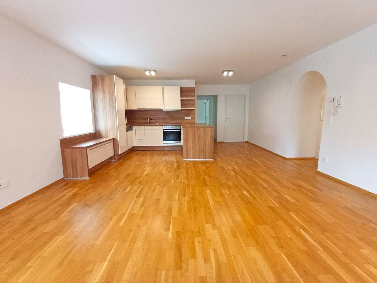 Taste meets space: Spacious 3-room apartment in the center of Thalgau