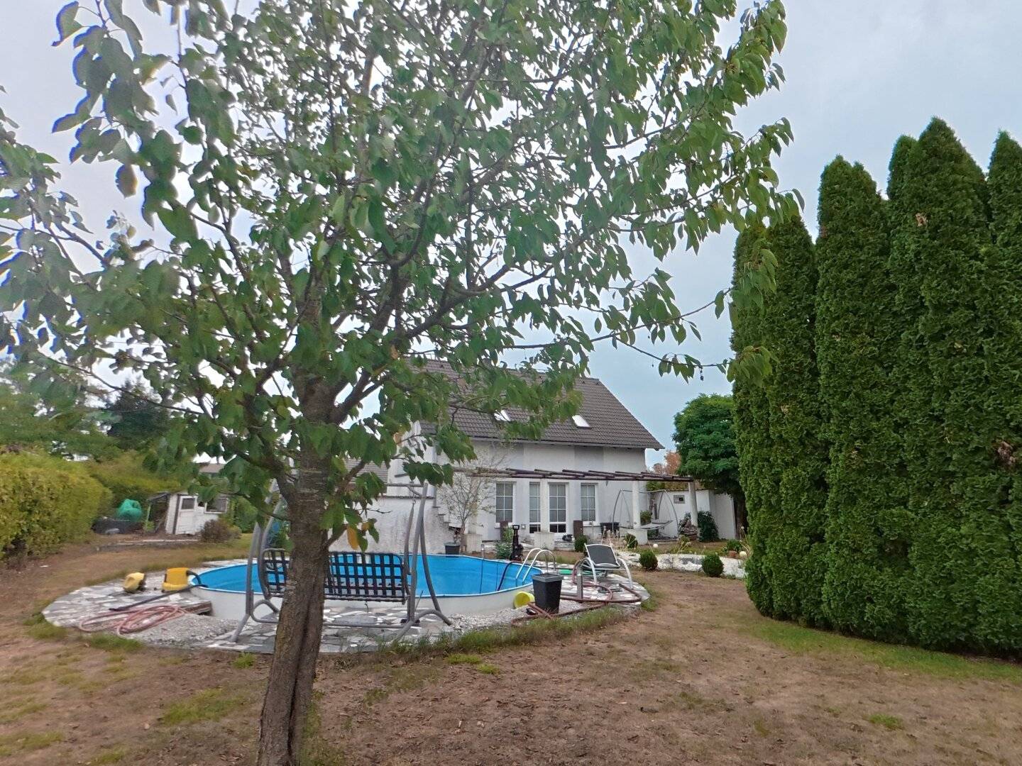Charmantes 4-Zimmer-Einfamilienhaus in Neuzeug mit 2 Terrassen und 3 Stellplätzen!