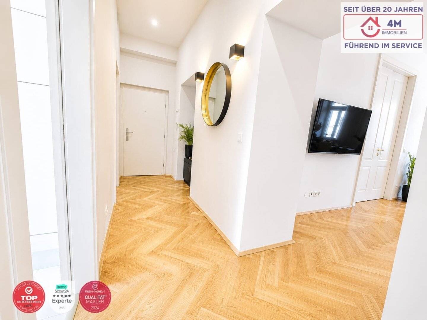 Wiener Lebensgefühl auf höchstem Niveau - modernes Wohnen im charmanten Altbau mit Balkon im 4. Liftstock!