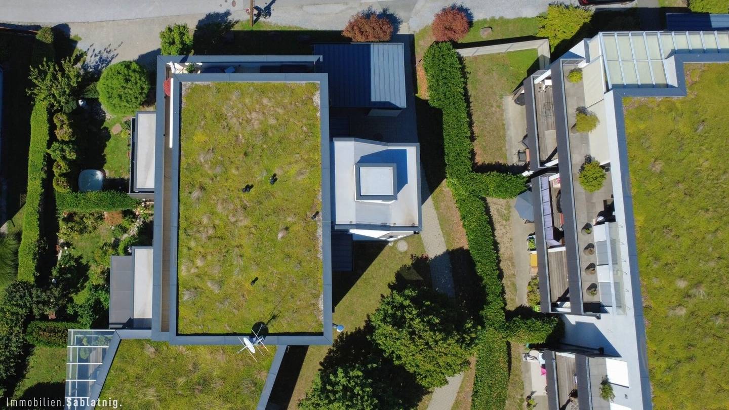 WOHLFÜHLWOHNEN IM GRÜNEN! Charmante Gartenwohnung in ruhiger Sackgassenlage_Graz-Liebenau!