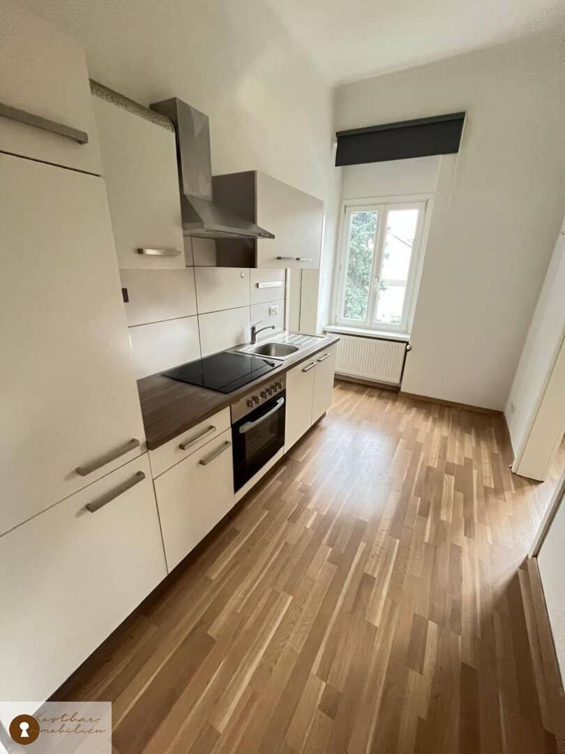 "Traumwohnung für Tierfreunde: Charmante Kleinwohnung in der Lazarettgasse zu vermieten!"