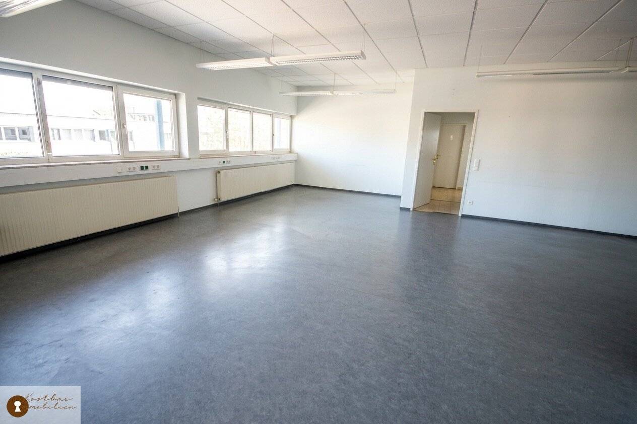 Modern office premises with excellent transport connections in Feldkirchen bei Graz for rent
