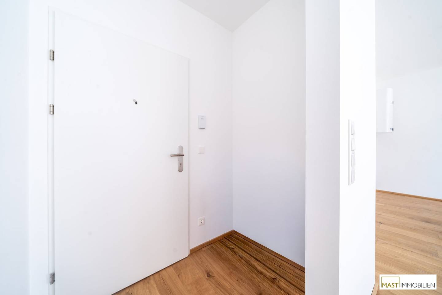 Available for immediate move-in! Exclusive condominiums in Podersdorf directly at the lake! Holiday feeling guaranteed!