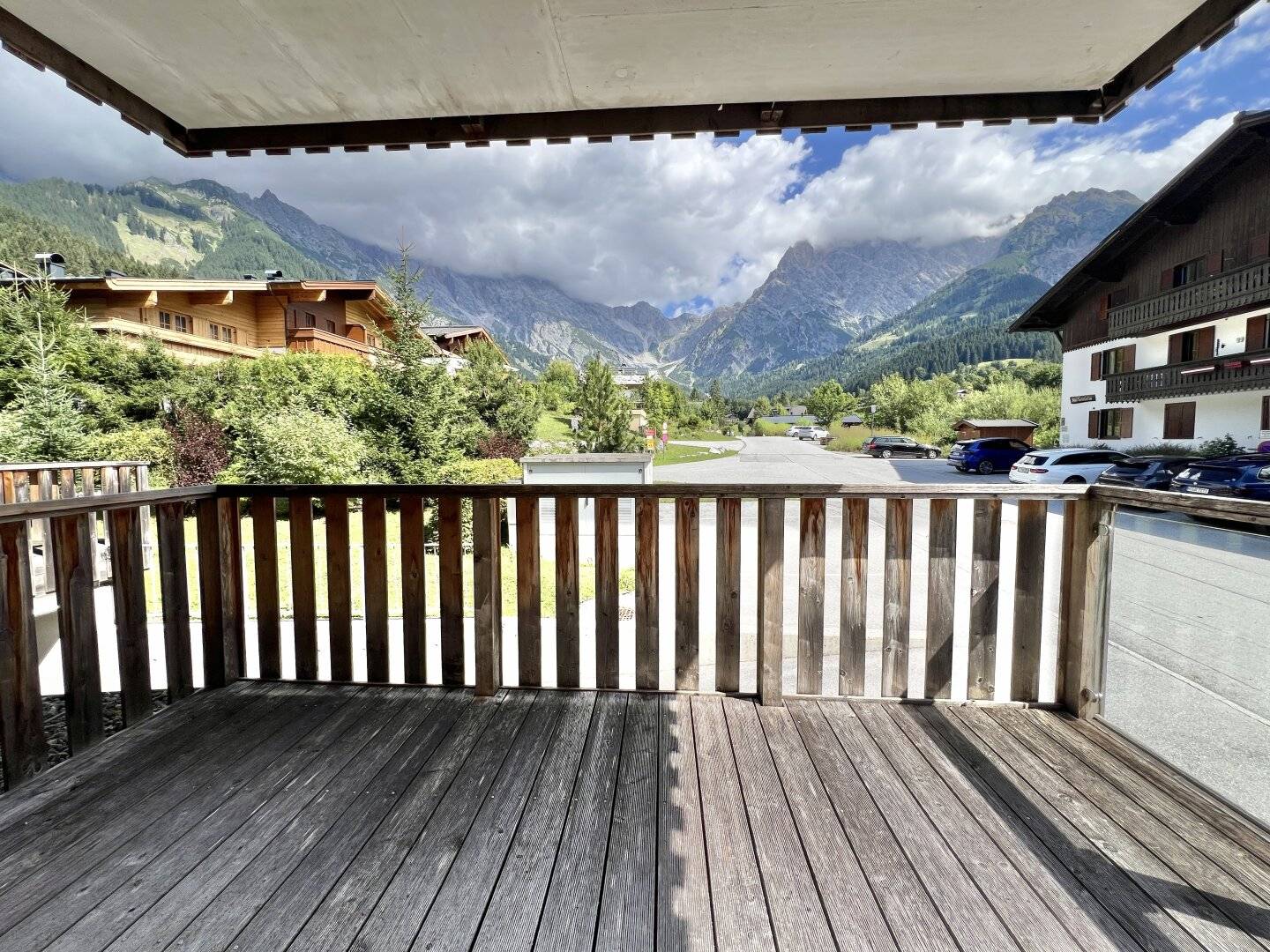 Alpine dream in Hinterthal – Exclusive second home with 45 m² panoramic balcony
