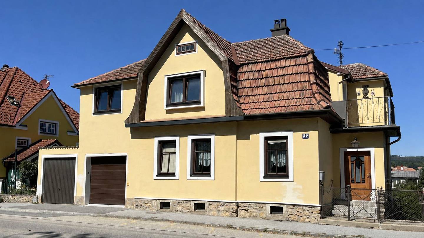 Gepflegte familienwohnung mit Garten und Garage