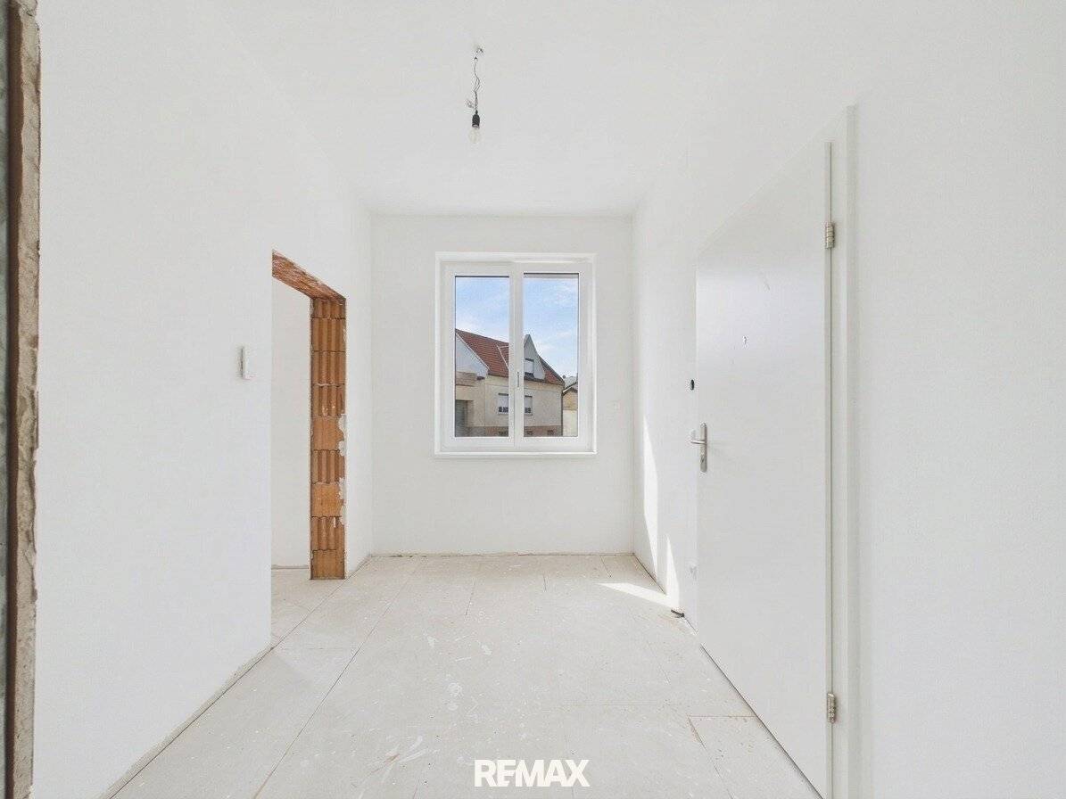 Historic charm, modern energy – Living with special flair on 98 m² - FIRST OCCUPANCY