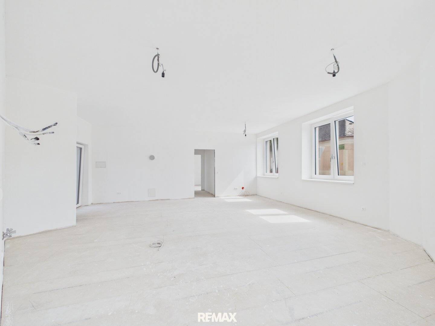 Historic charm, modern energy – Living with special flair on 98 m² - FIRST OCCUPANCY