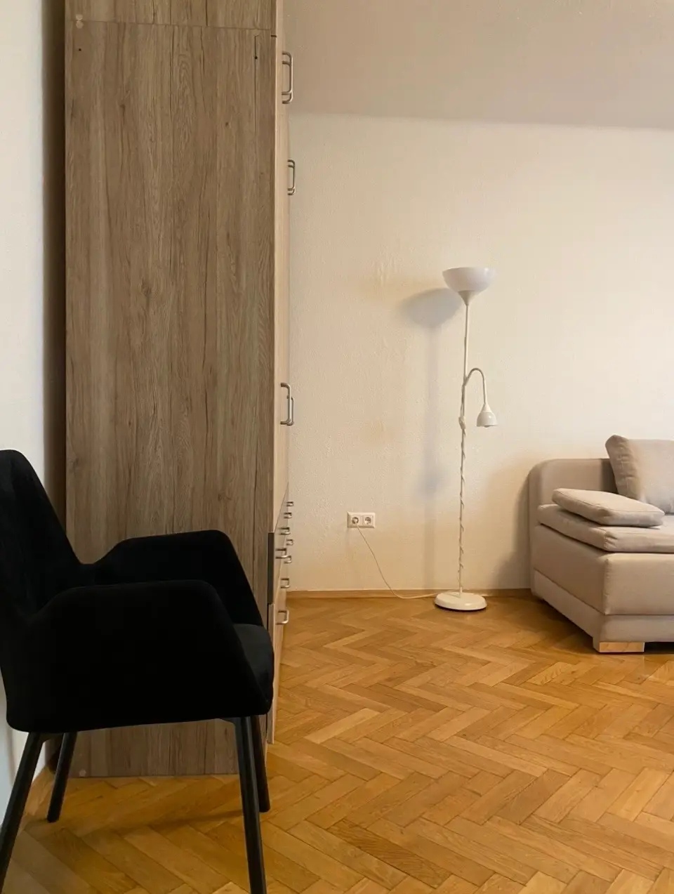 Commission free Wohnung at Tummelplatz with balcony