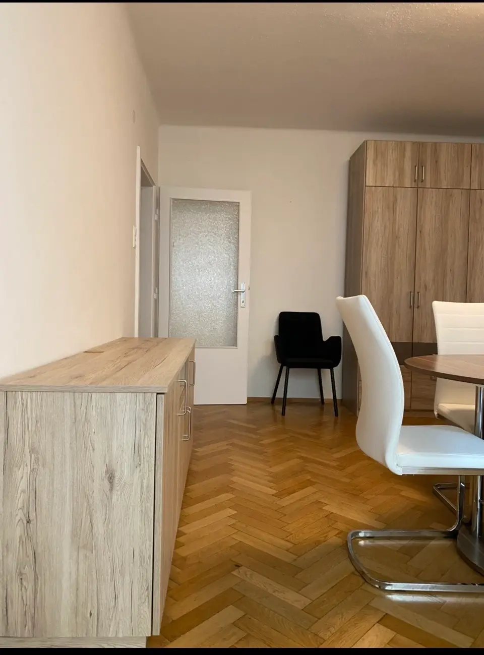 Commission free Wohnung at Tummelplatz with balcony