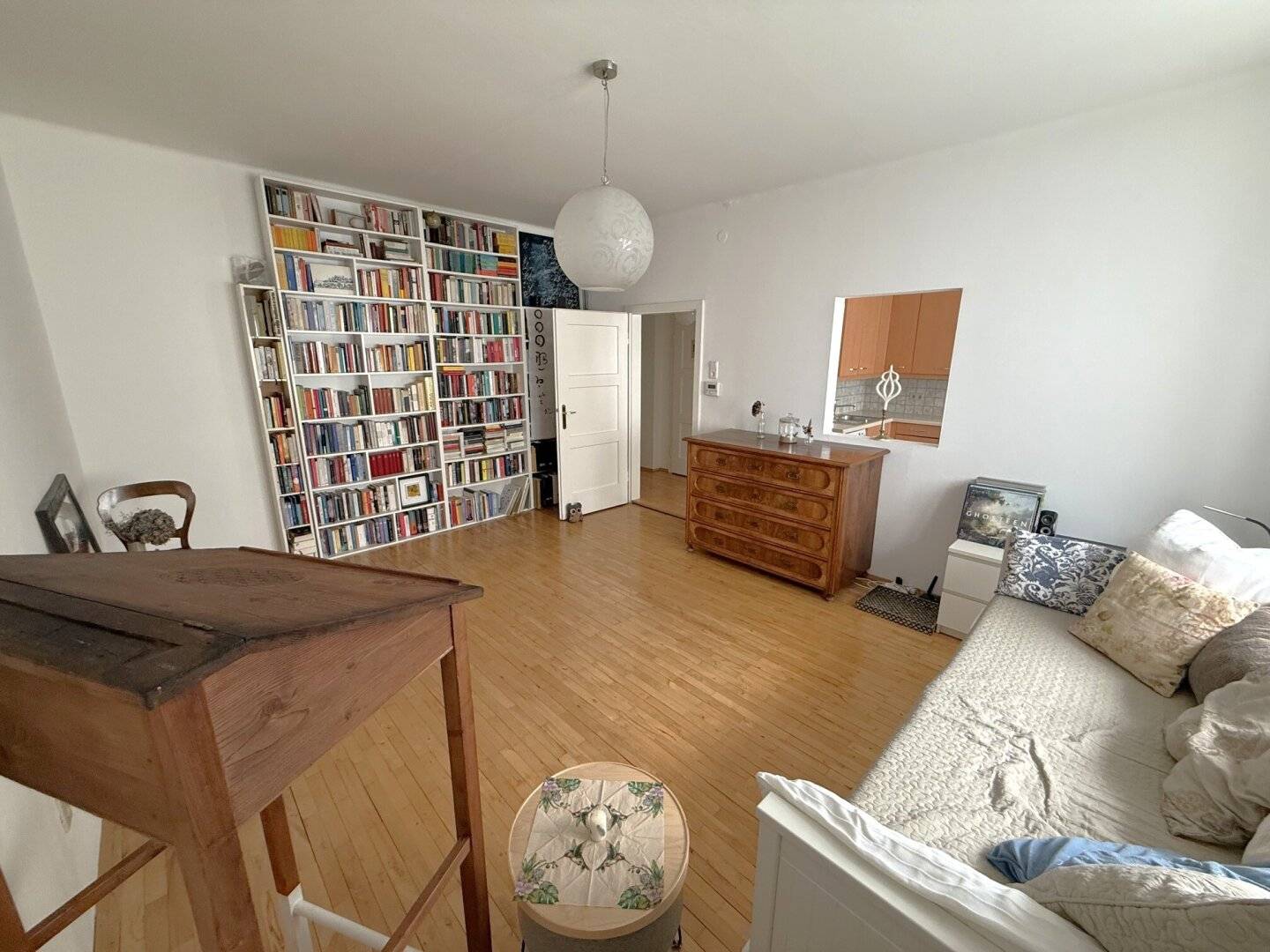 Charmantes Zuhause in Pradl – 3-Zimmer-Wohnung mit Ostbalkon und Gartenblick