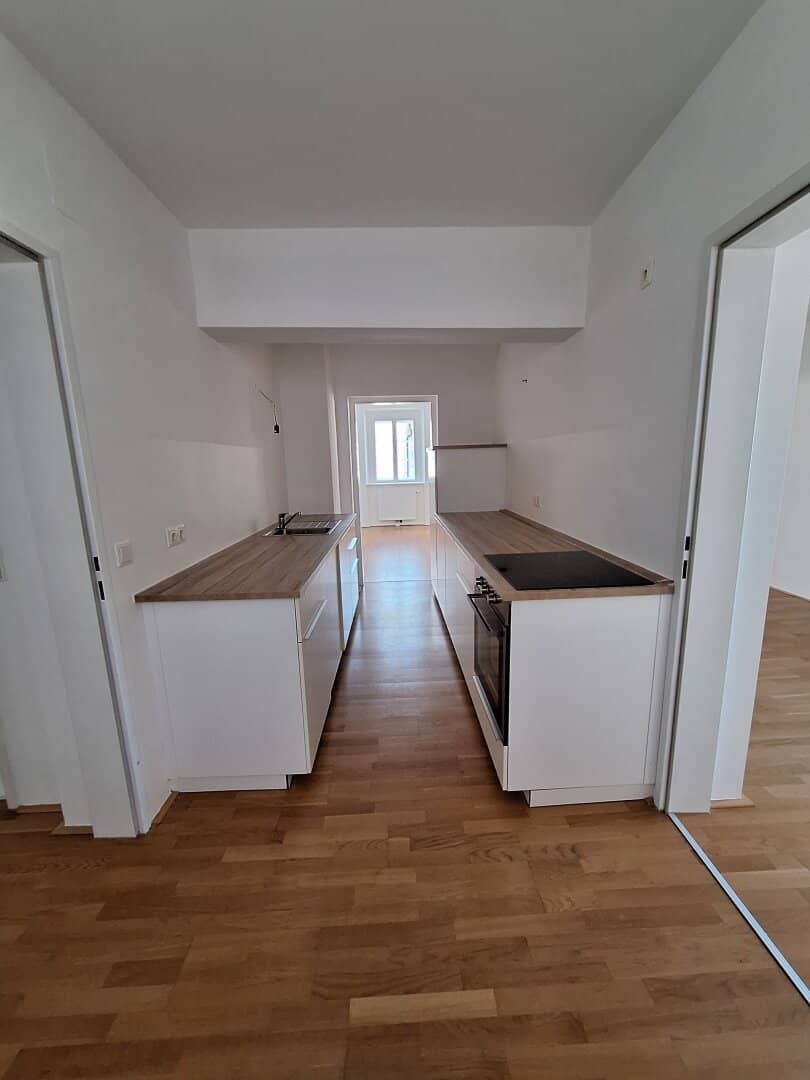 360° TOUR / Zentral gelegene, moderne 3-Zimmer-Altbauwohnung in sehr guter Lage von Purkersdorf