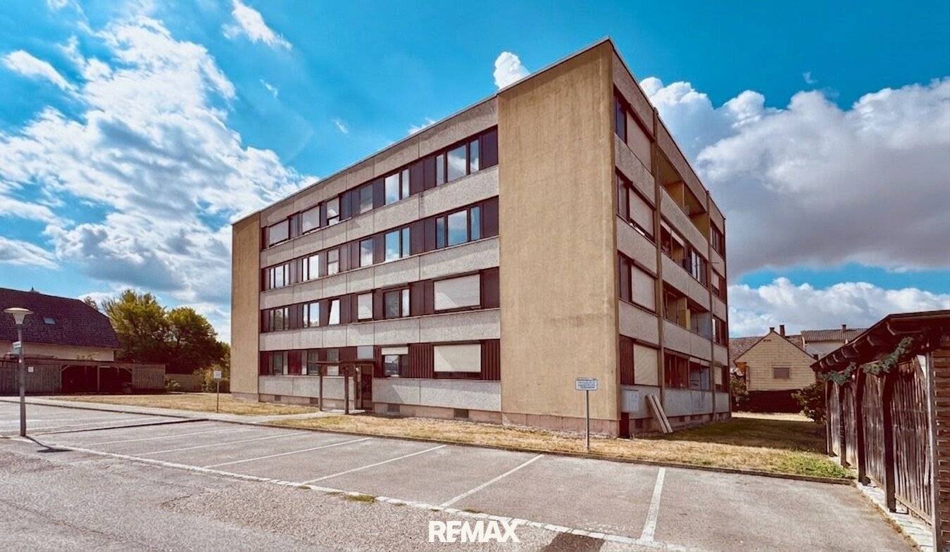 Spacious 4-room apartment in Dürnkrut