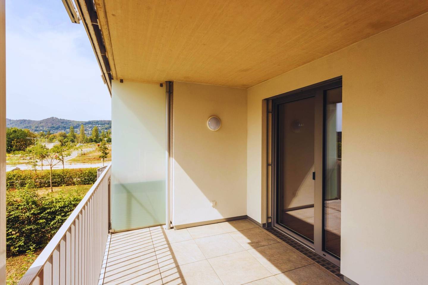 Modern, barrier-free 55 m² apartment with spacious south terrace