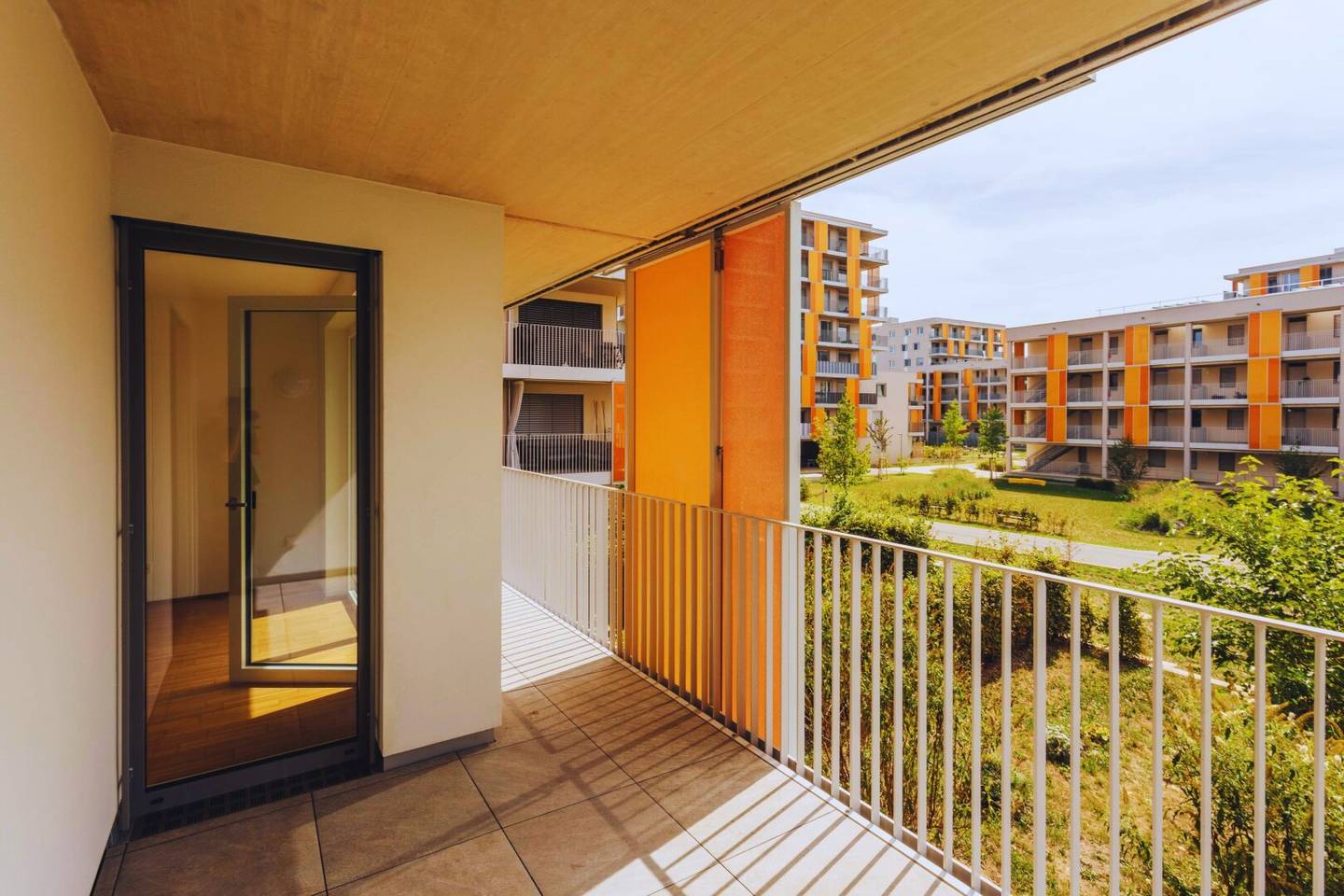 Modern, barrier-free 55 m² apartment with spacious south terrace