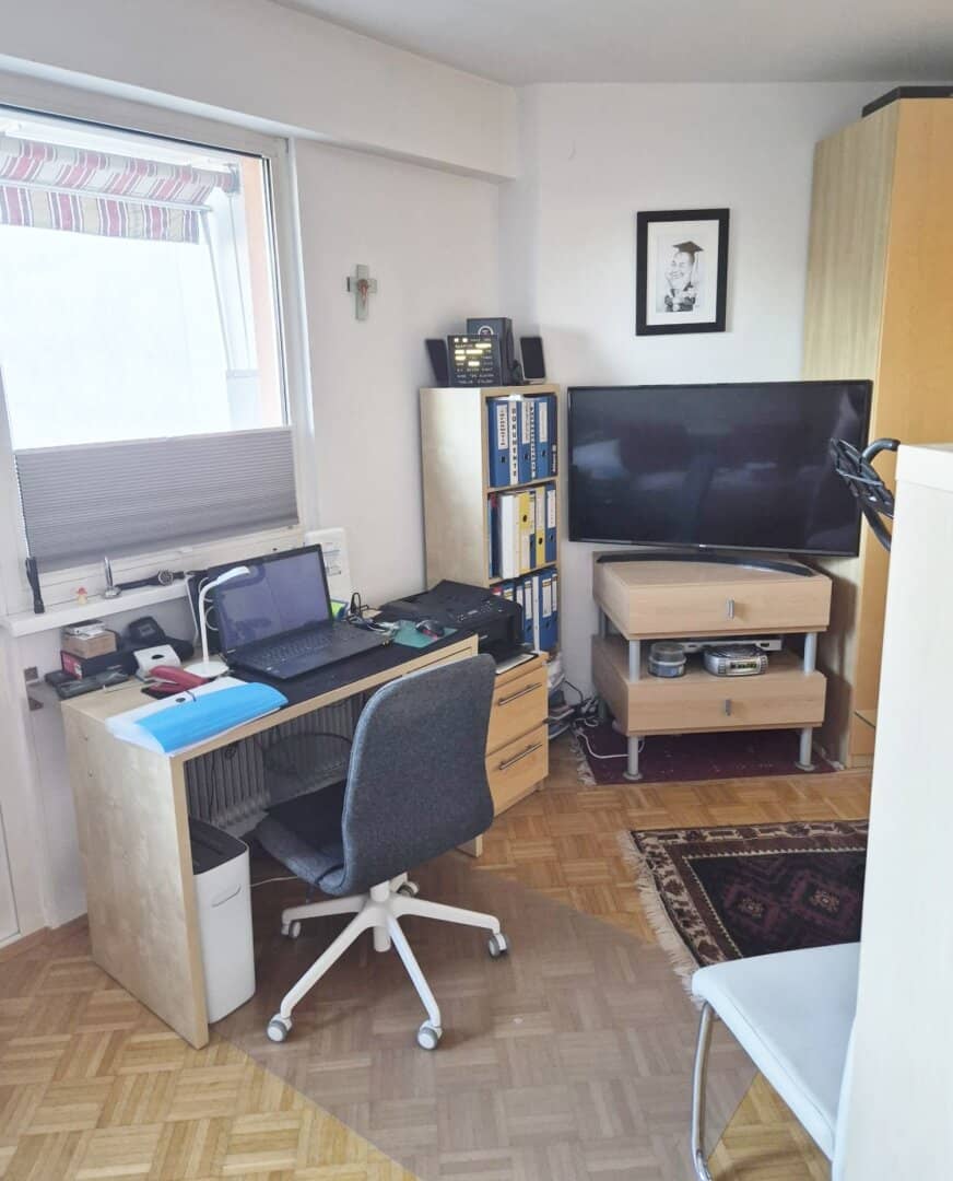 Ruhige Single-Wohnung mit Balkon im 2.Obergeschoss, Nähe Spitalberg