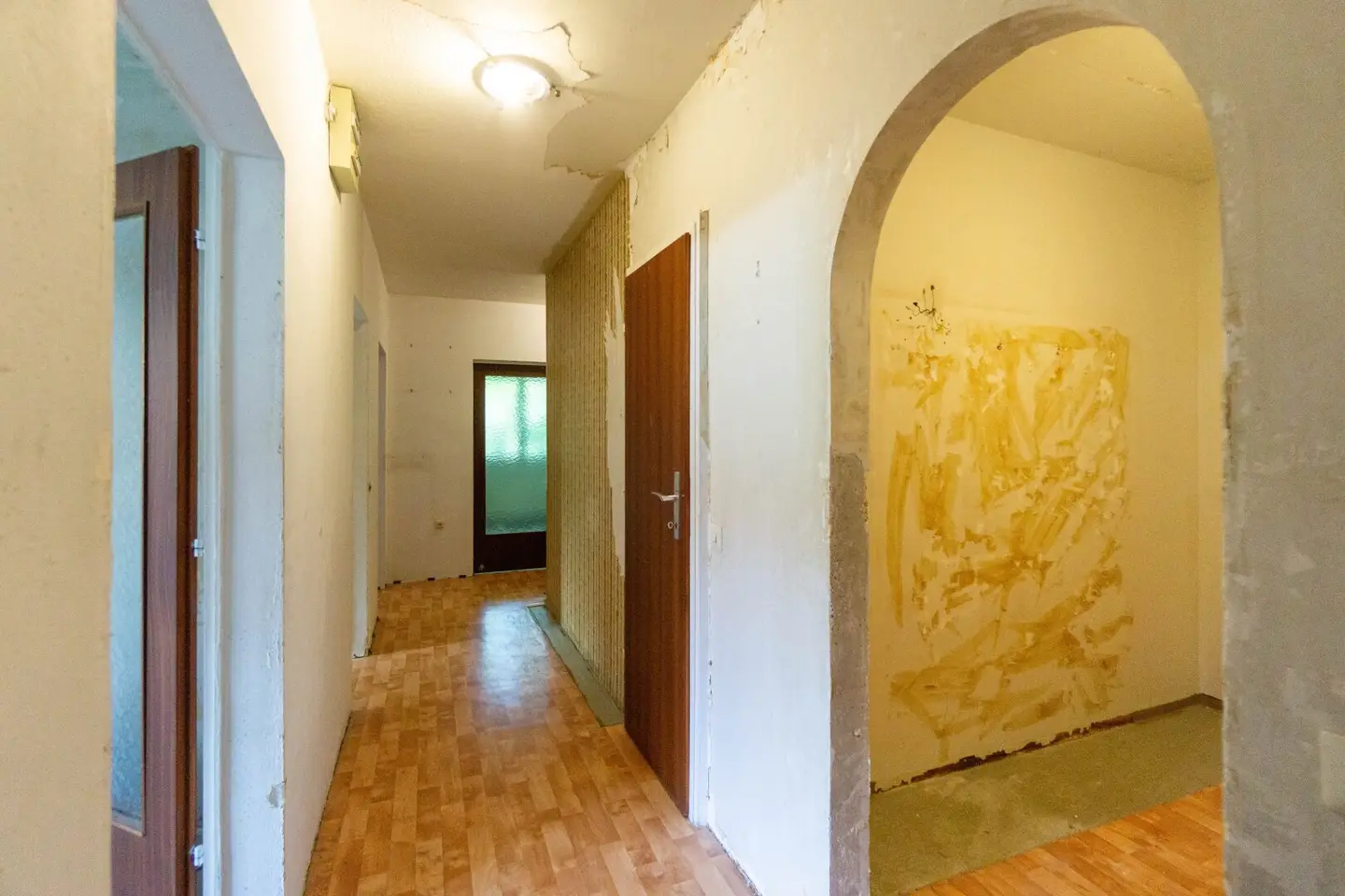 Eigentumswohnung auf ca. 105 m² mit Lift in grüner Wohnhausanlage mit Kinderspielplatz