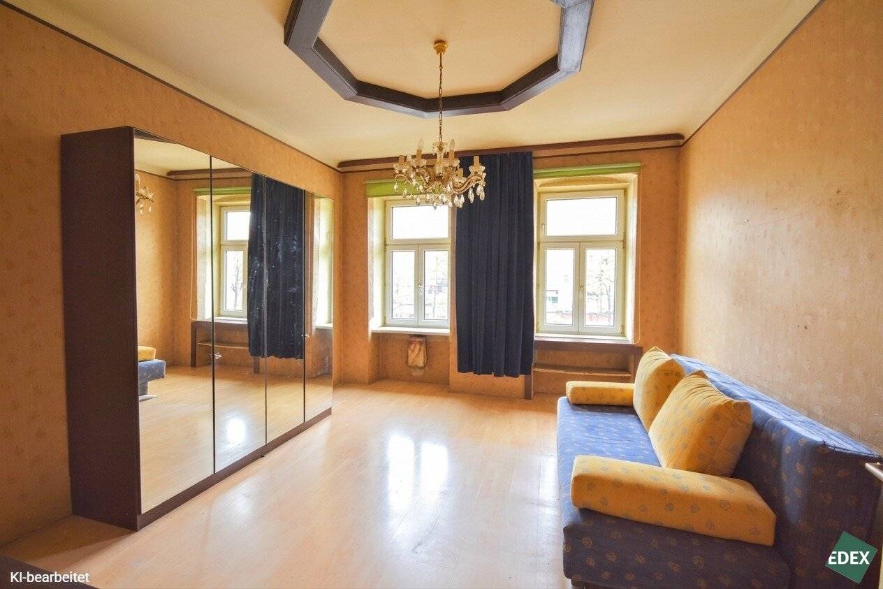 NEUER PREIS I Sanierungsbedürftige 4-Zimmer-Altbauwohnung mit viel Charme
