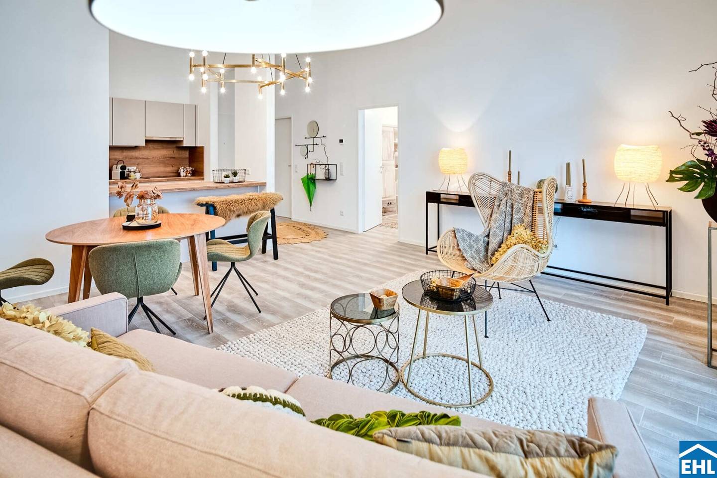 Hochwertige Single Wohnung mit bester Verkehrsanbindung