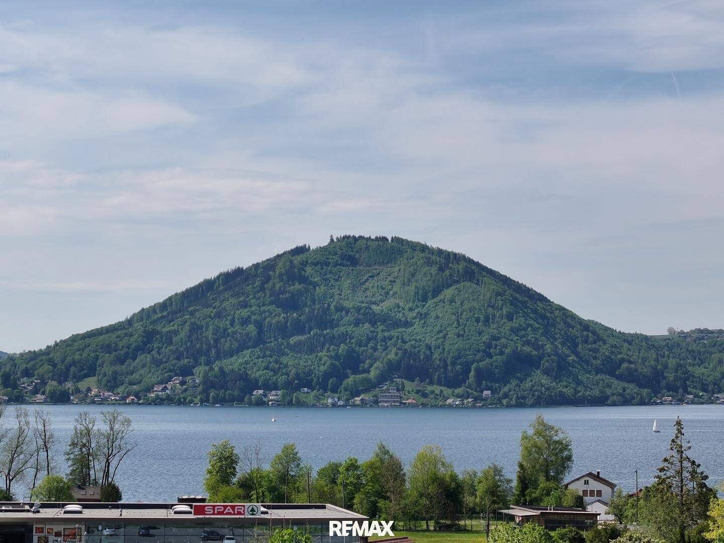 Anwesen mit Atterseeblick