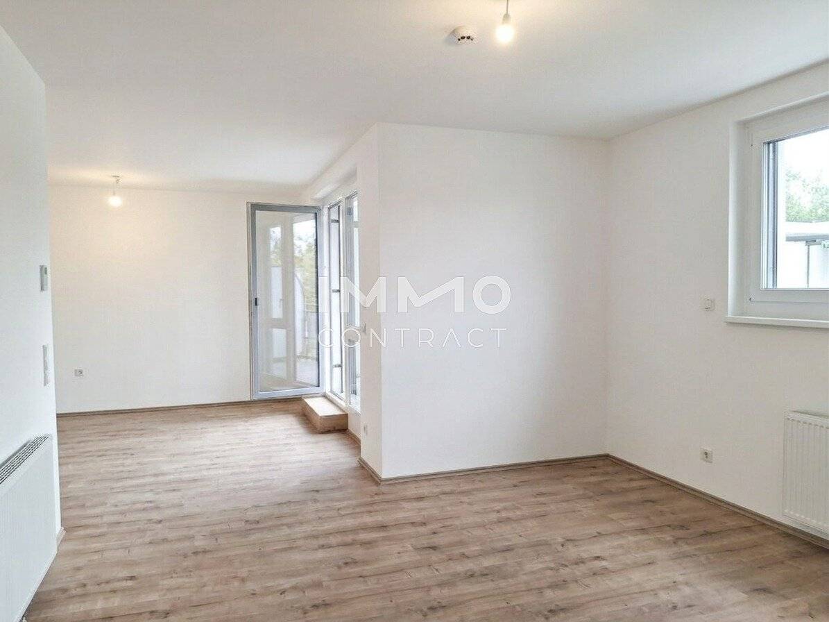 Roof terrace apartment in quiet location