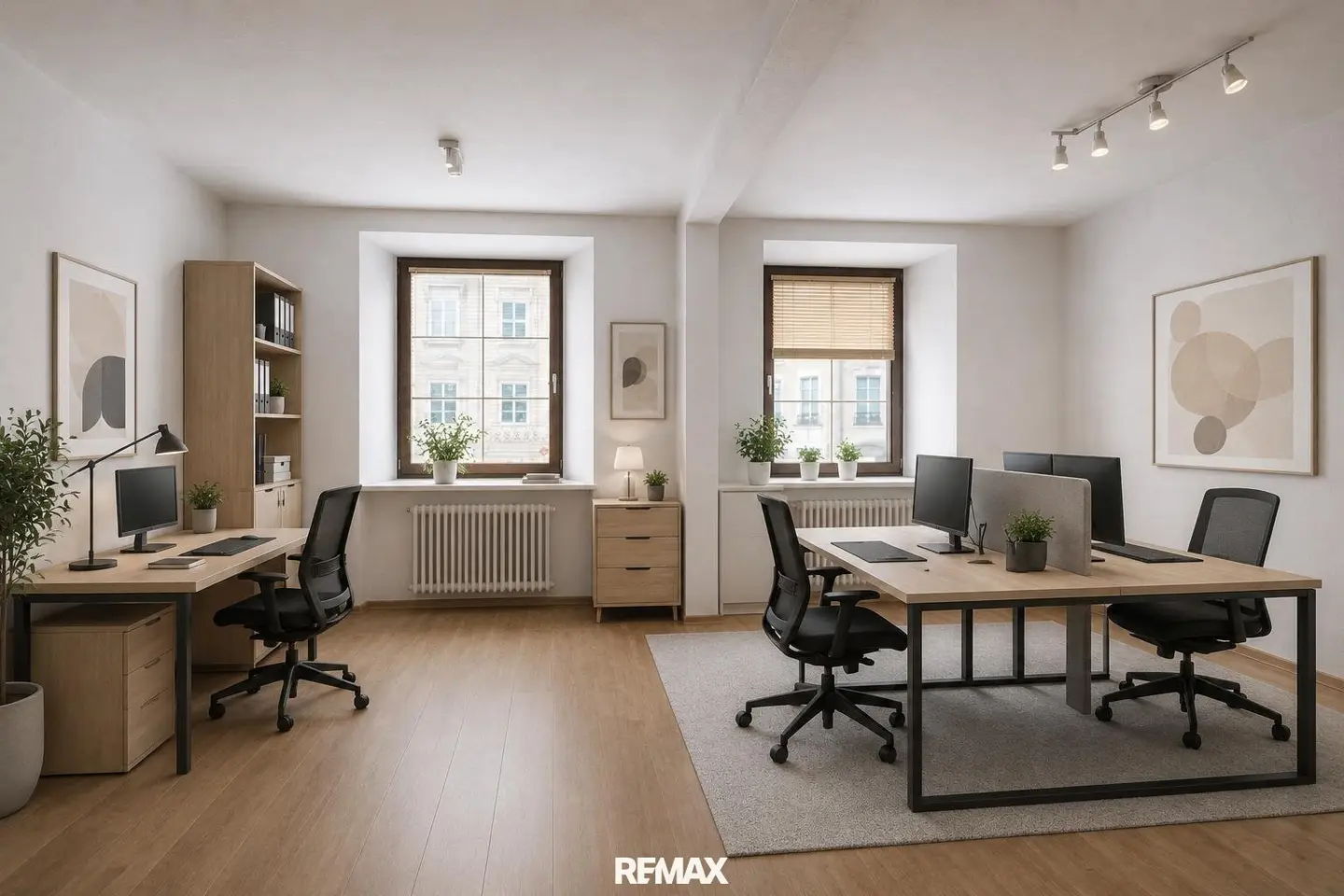 Top opportunity: Single or shared office or practice rooms at Marktplatz in Lambach
