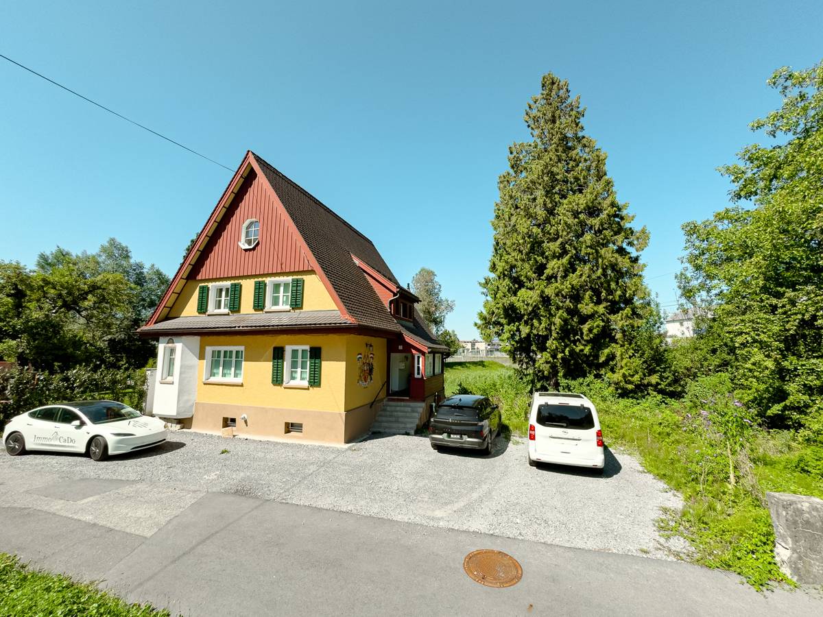 Kernsaniert 2023 mit Garage und Fußbodenheizung Familienwohnung