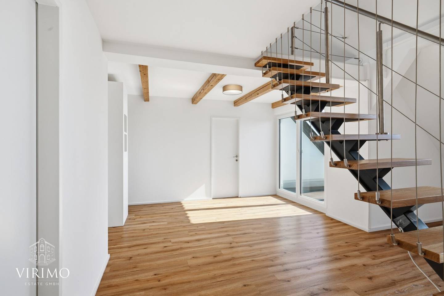 Vermietete Maisonette-Wohnung mit Balkon, Garten, Klimaanlage &amp; Stellplatz in Wels