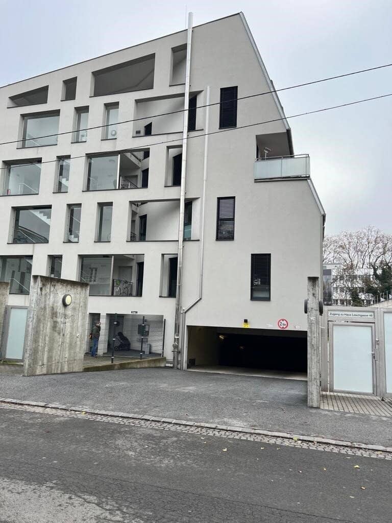 Leechgasse - Tiefgargenplatz Nr. 21 und Nr. 22 zu vermieten!
