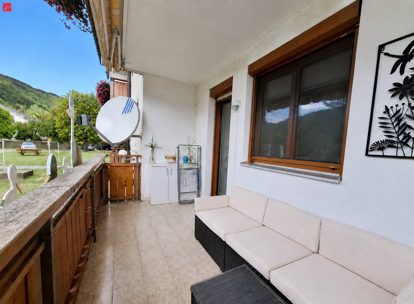 Zentrale Lage, sonniger Balkon &amp; Carport inklusive