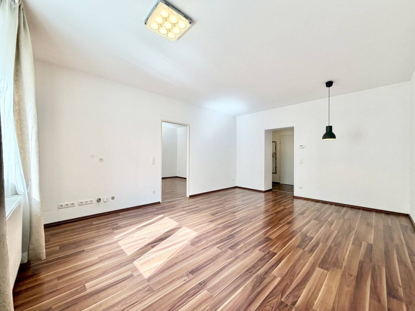 Bright and modern, 2-room new build apartment near Wiedner Hauptstrasse