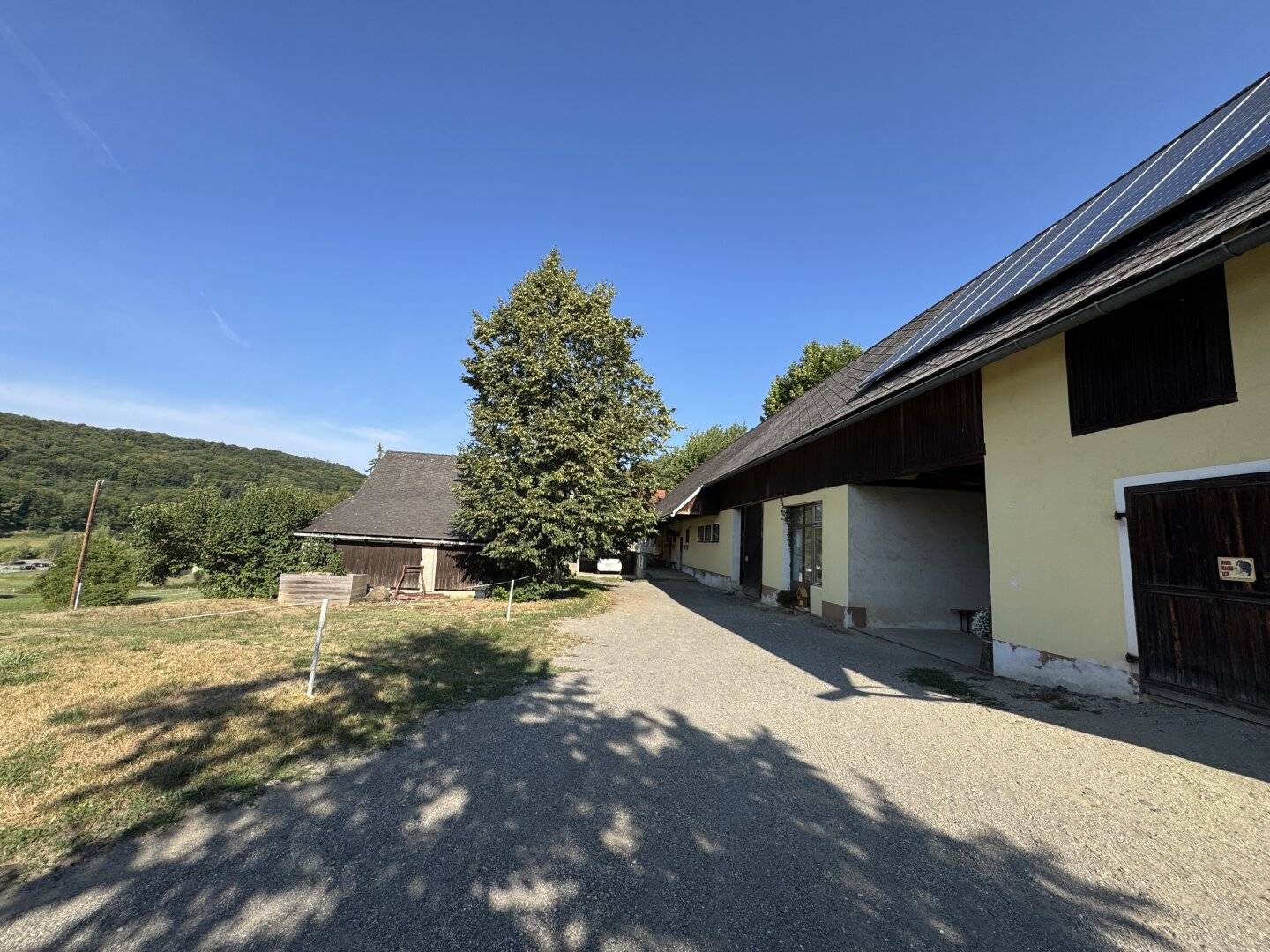 Großzügiges Grundstück – ideal für Landwirtschaft, Pferdehaltung und Anleger  Bad Gleichenberg – ruhige und idyllische Lage ca. 115.917 m²