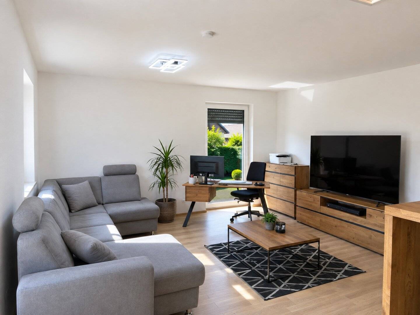 Modern living in Velden – high-quality and spacious 2-room apartment with garden
