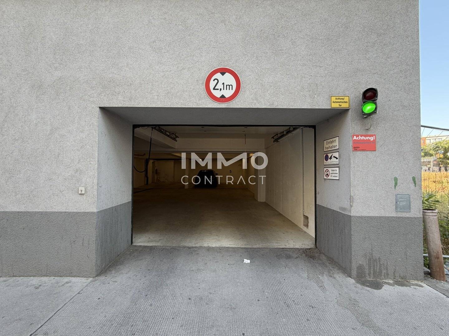 Komfortable Tiefgaragenplätze in der Grangasse 4 – großzügige Einfahrt &amp; bequemes Einparken