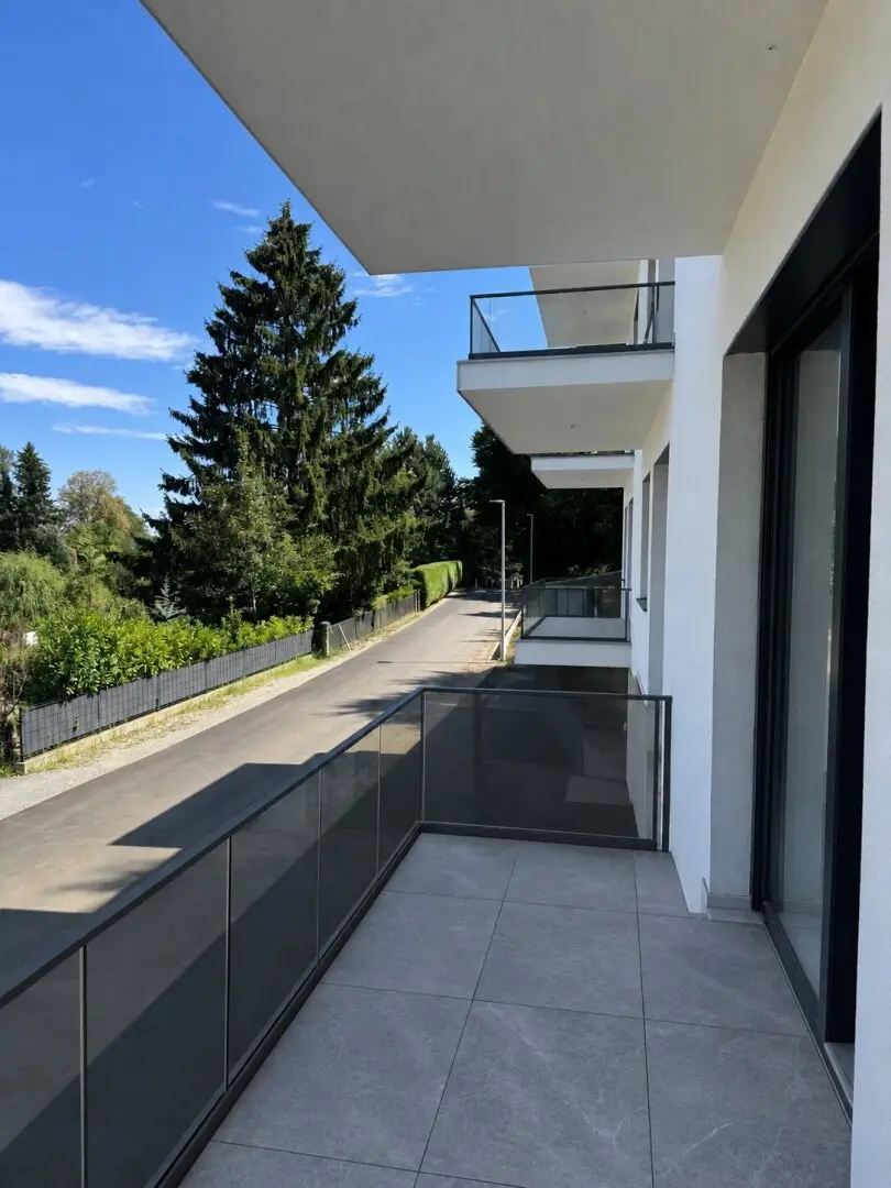 Straßgang High-quality first-occupancy apartment in a quiet location