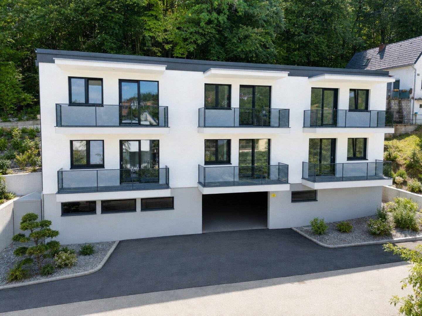 Straßgang High-quality first-occupancy apartment in a quiet location