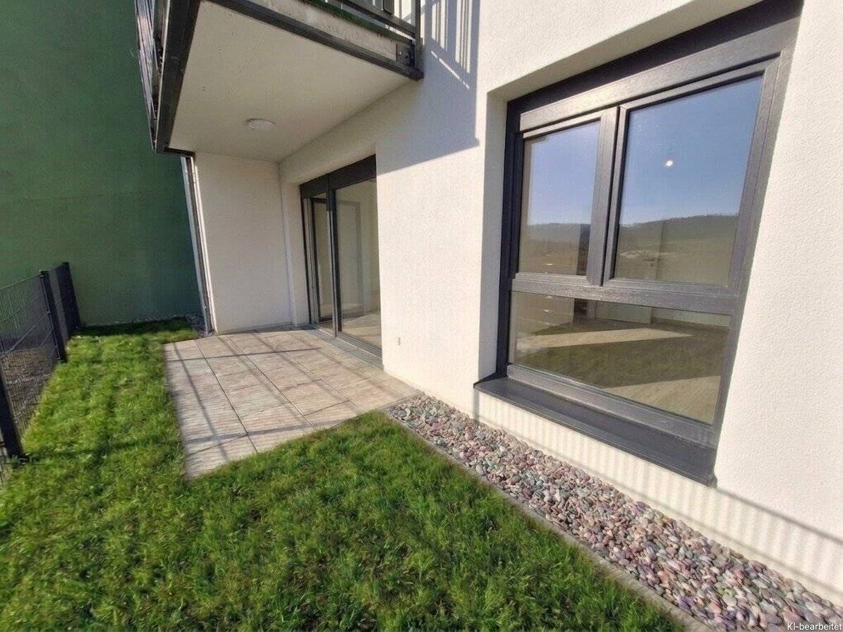 Neubau: Moderne ca. 65 m² 3-Zimmer-Wohnung mit ca. 64 m² Garten