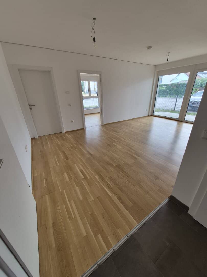 Neubau: Moderne ca. 65 m² 3-Zimmer-Wohnung mit ca. 64 m² Garten