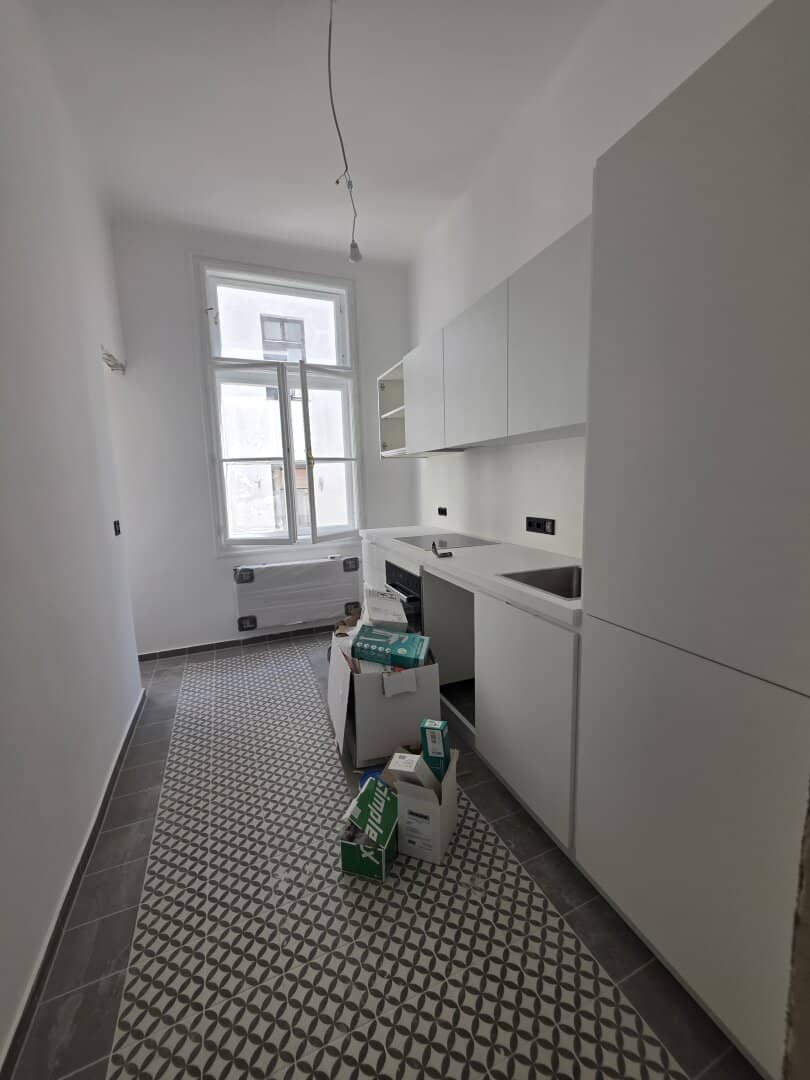 NEUBAUGASSE | FIRST OCCUPANCY | quiet 3-room period apartment