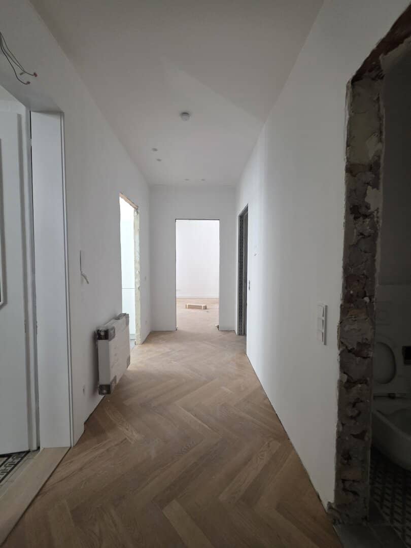 NEUBAUGASSE | FIRST OCCUPANCY | quiet 3-room period apartment